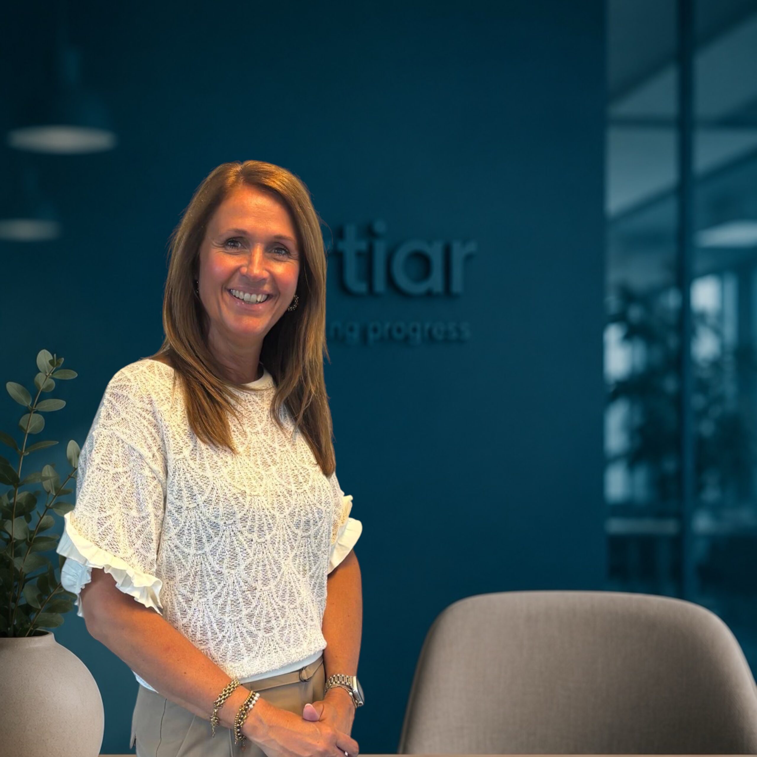 Marjolein van der zon - officemanager